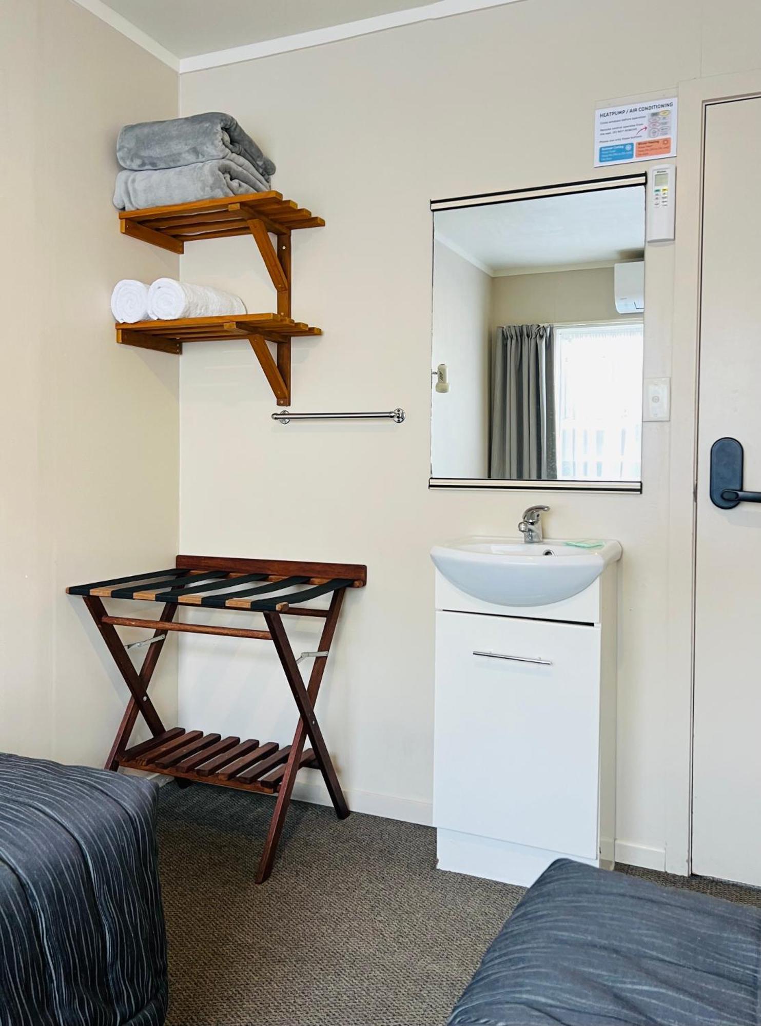 Seagulls Guesthouse Mount Maunganui Zewnętrze zdjęcie